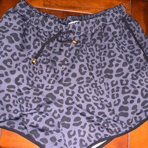 Black Leopard Print Women's Athletic Shorts